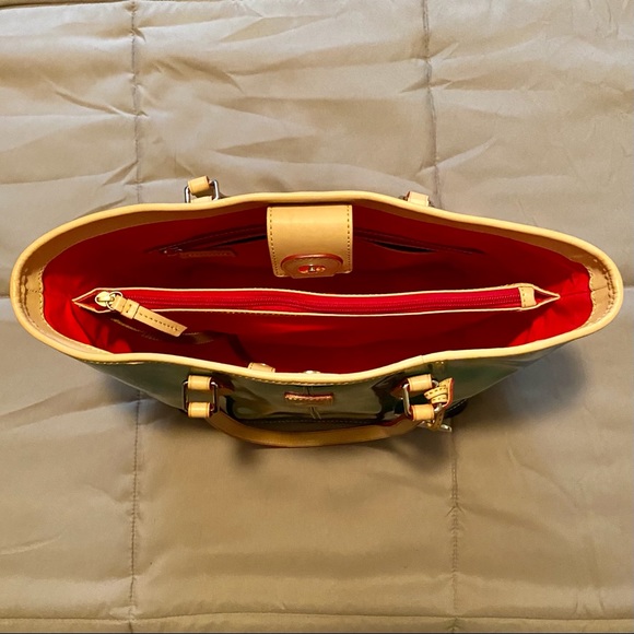 Shoulder Tote - Picture 7 of 7